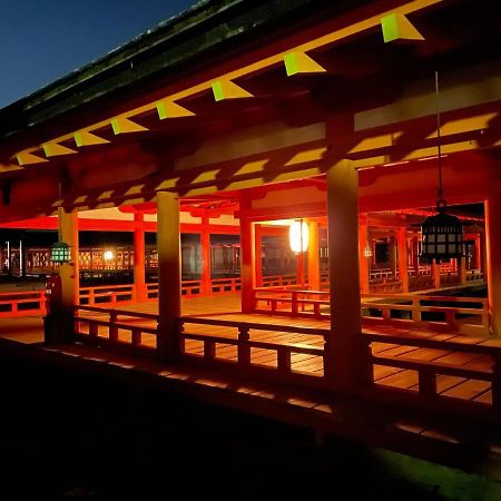 Отель Miyajima Morinoyado Хацукаити Экстерьер фото